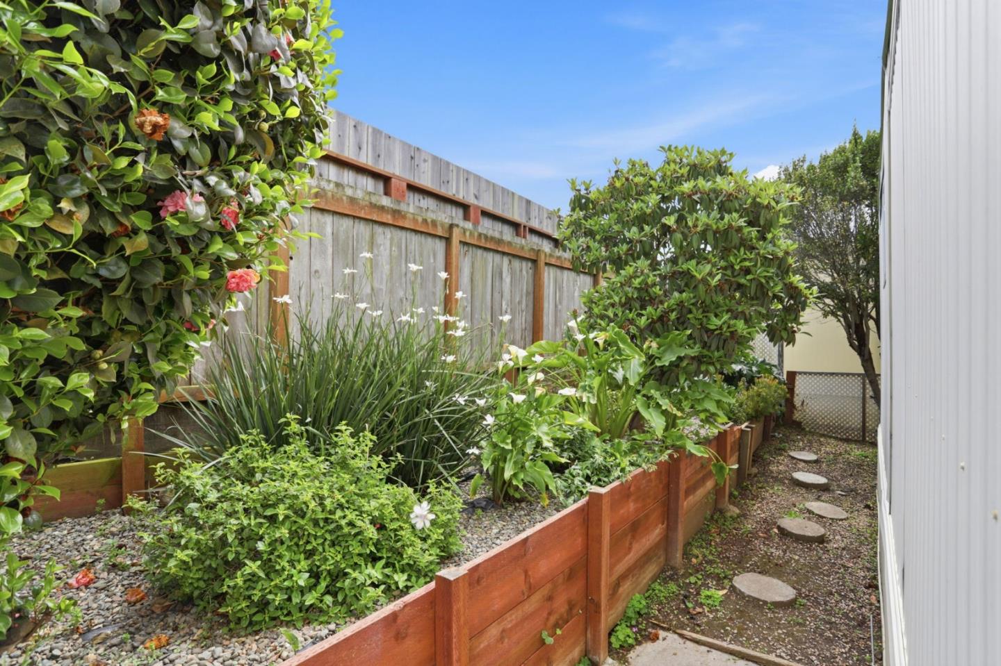 220 Mar Vista Drive Unit: 41