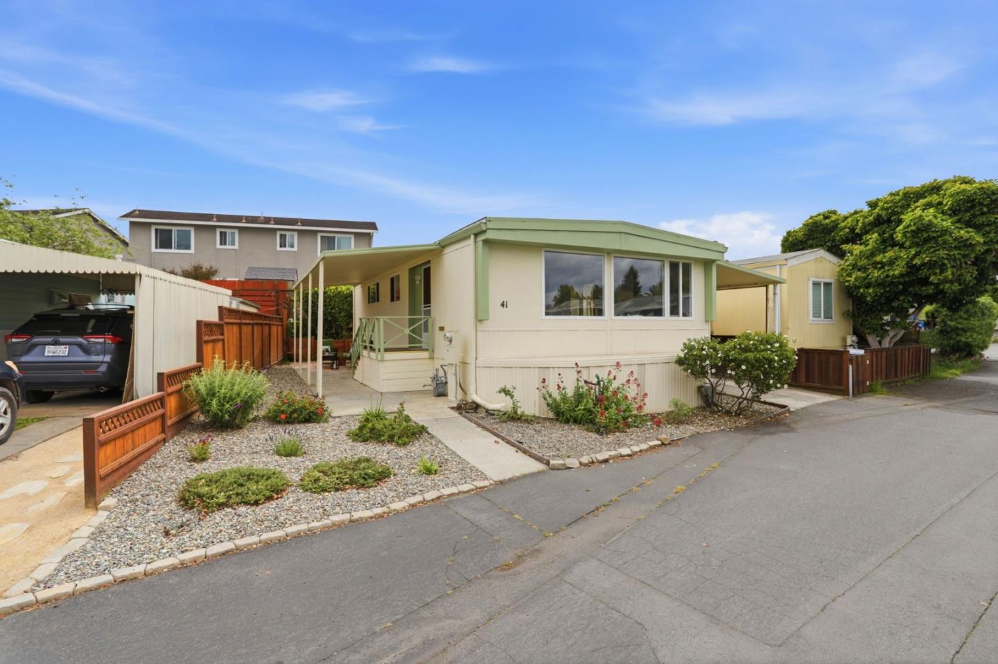 220 Mar Vista Drive Unit: 41