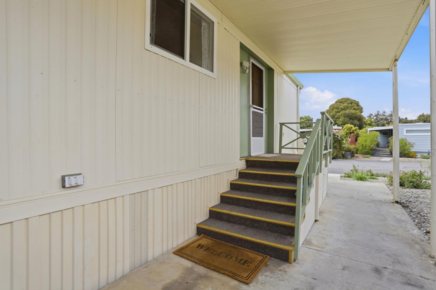 220 Mar Vista Drive Unit: 41