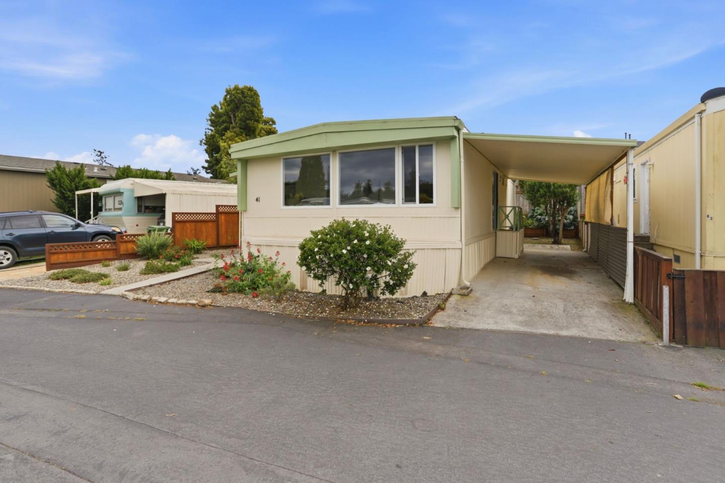 220 Mar Vista Drive Unit: 41