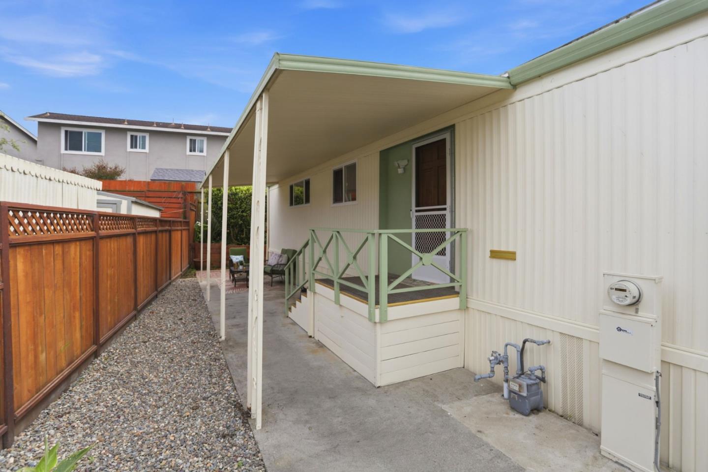 220 Mar Vista Drive Unit: 41