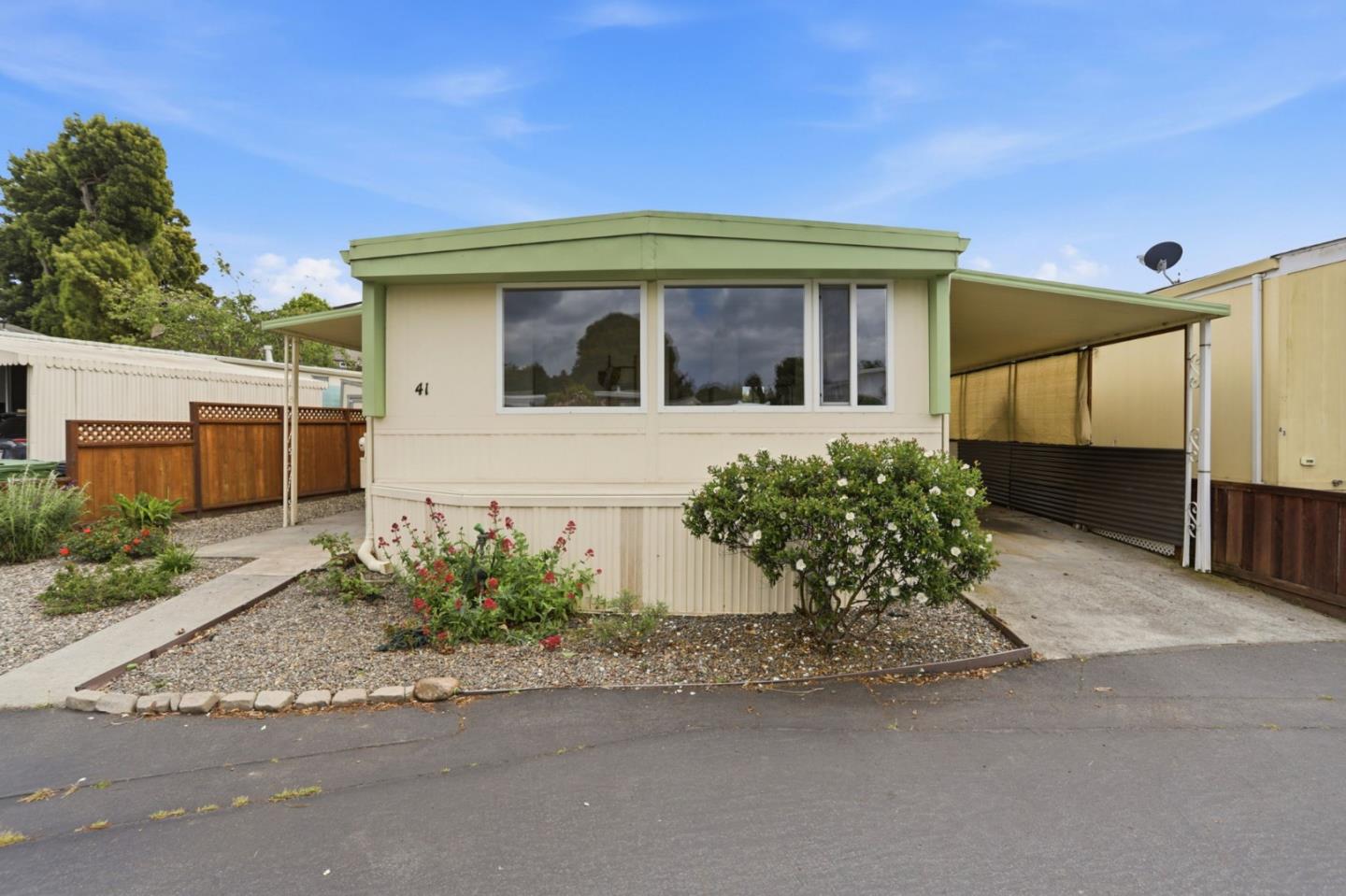 220 Mar Vista Drive Unit: 41