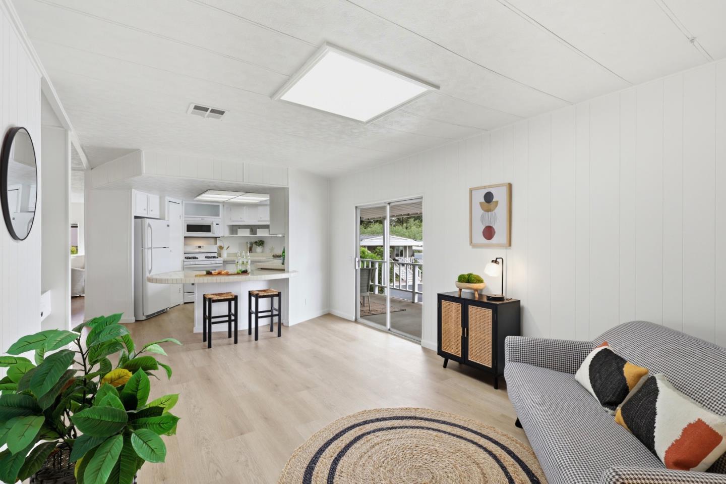 2435 Felt Street Unit: 39