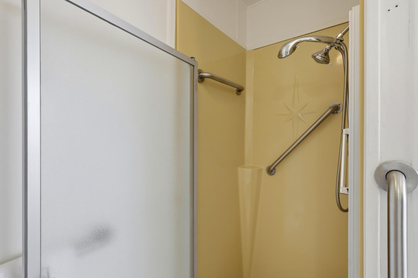 2435 Felt Street Unit: 39