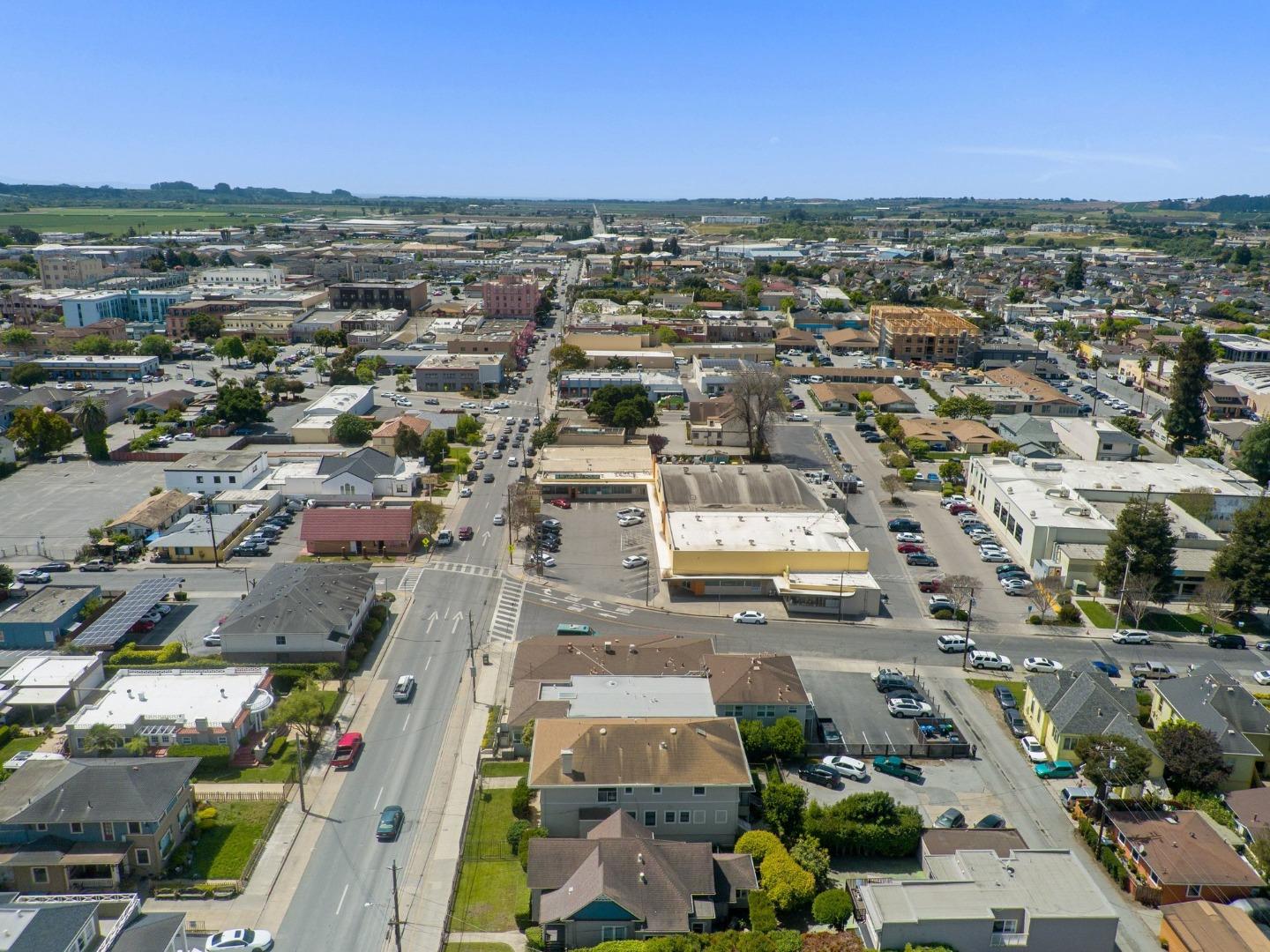 217 East Lake Avenue