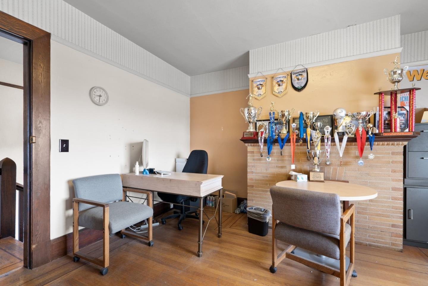 217 East Lake Avenue