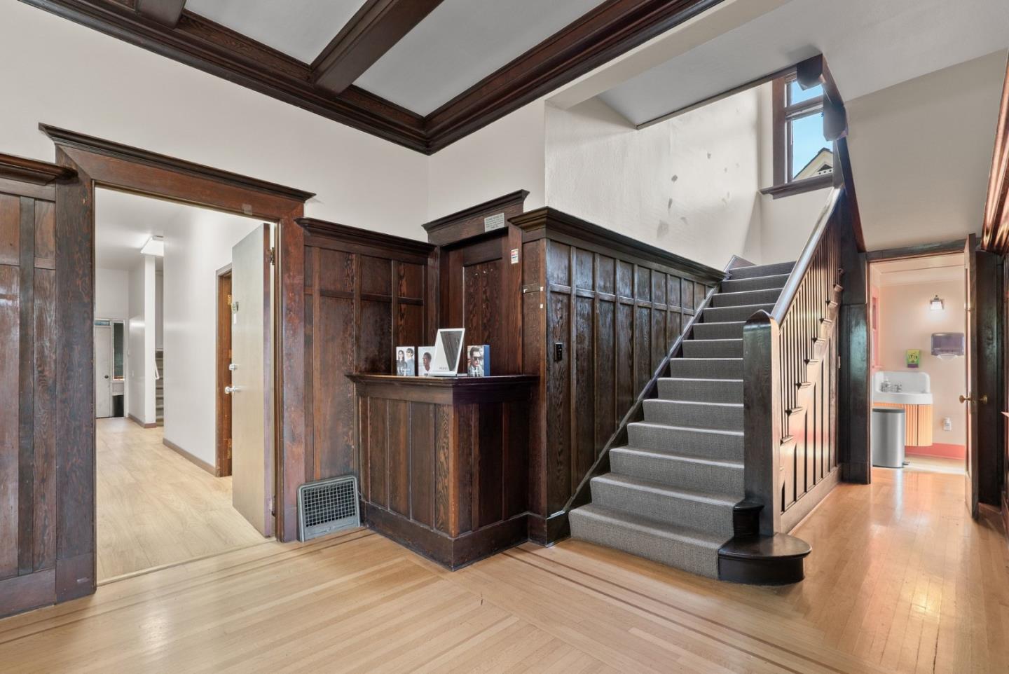 217 East Lake Avenue