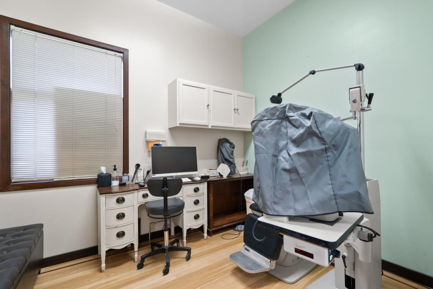 217 East Lake Avenue