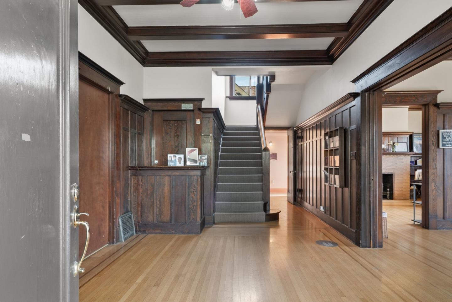 217 East Lake Avenue