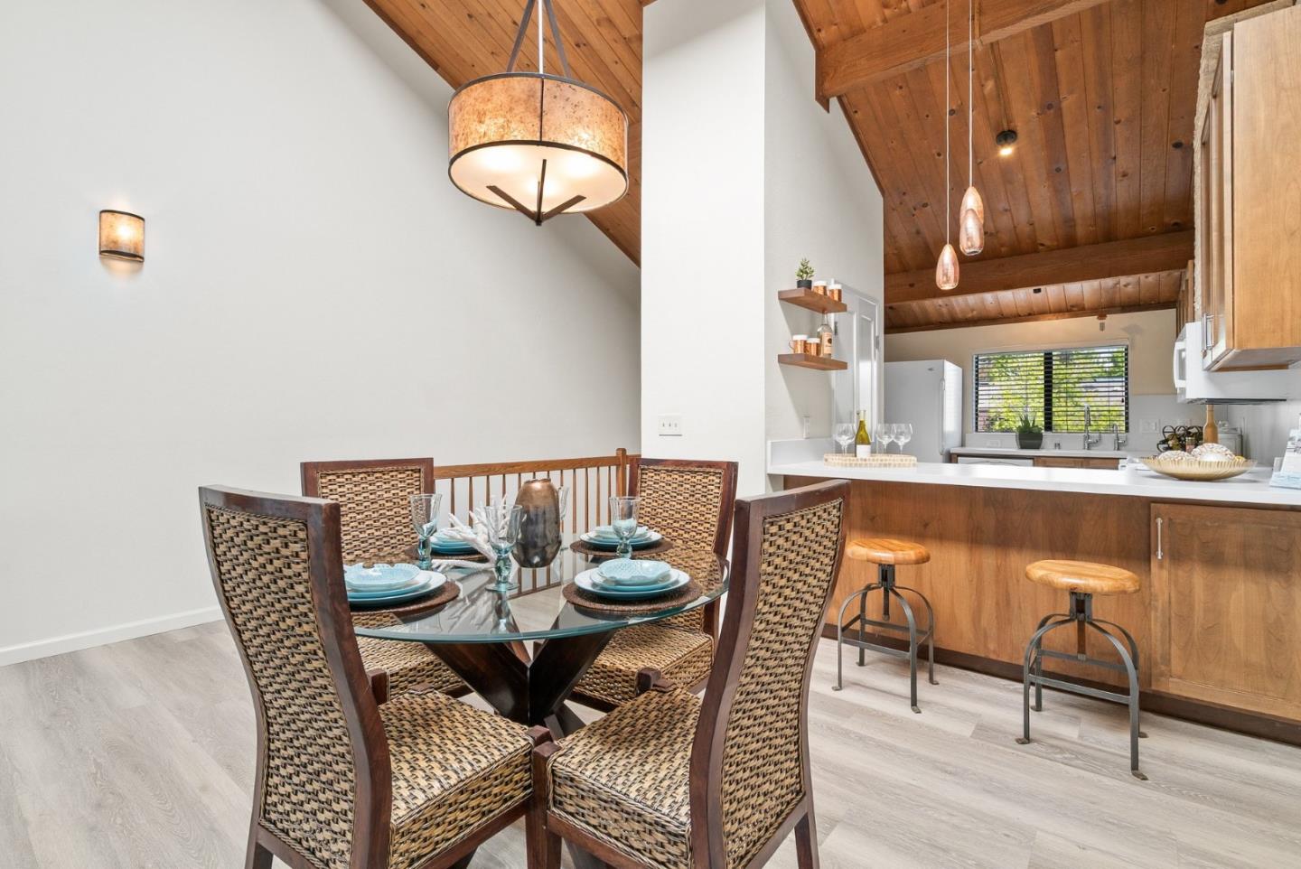 121 Tree Frog Lane 121