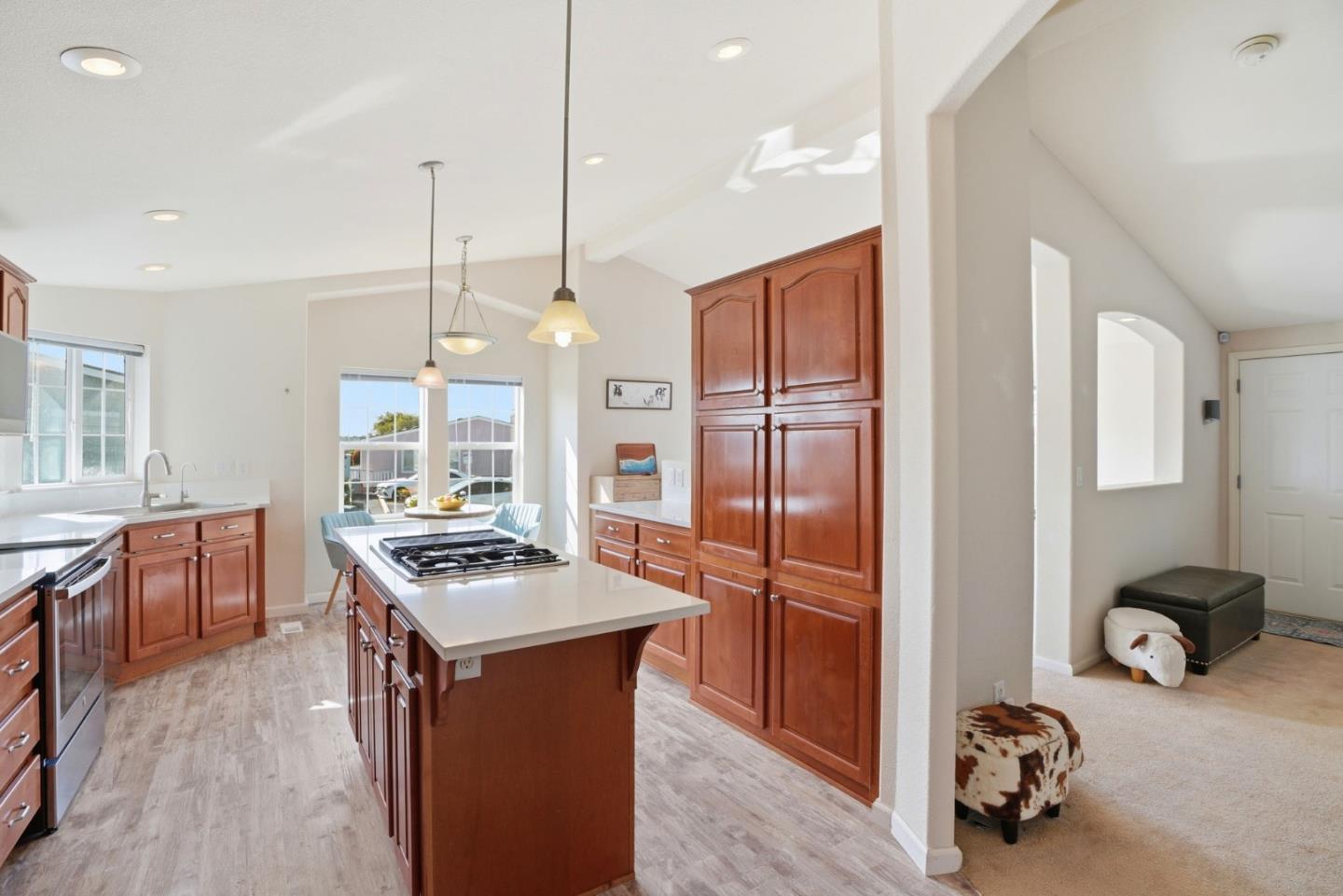 150 Kern Street Unit: 30