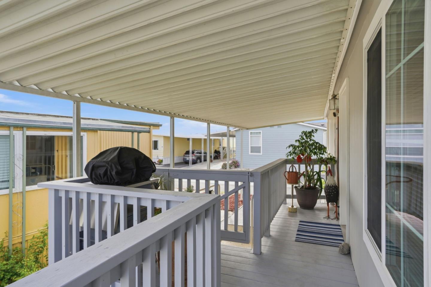 150 Kern Street Unit: 30