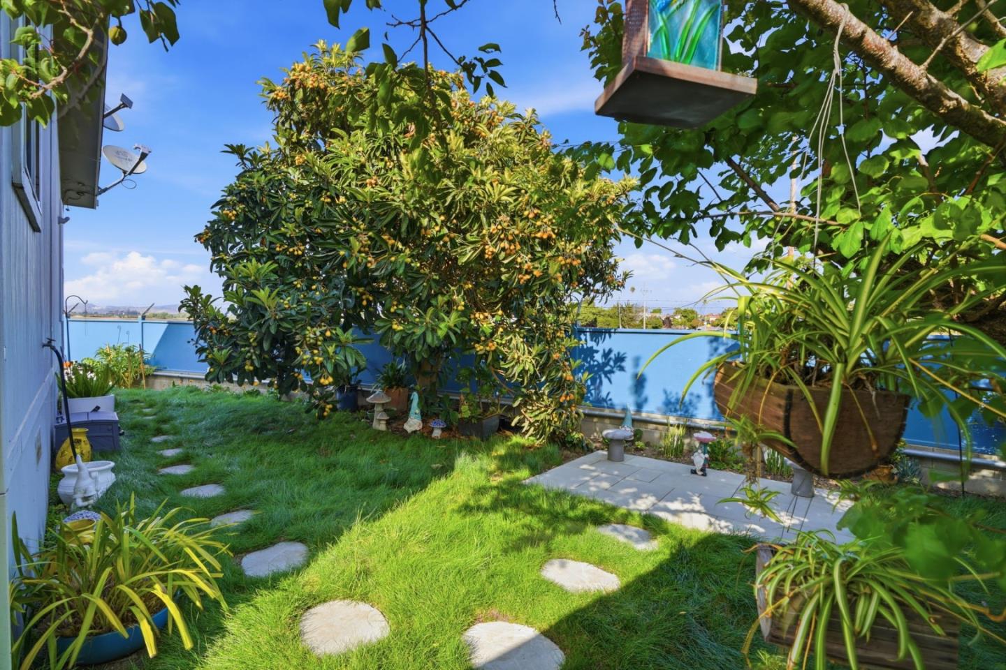150 Kern Street Unit: 30