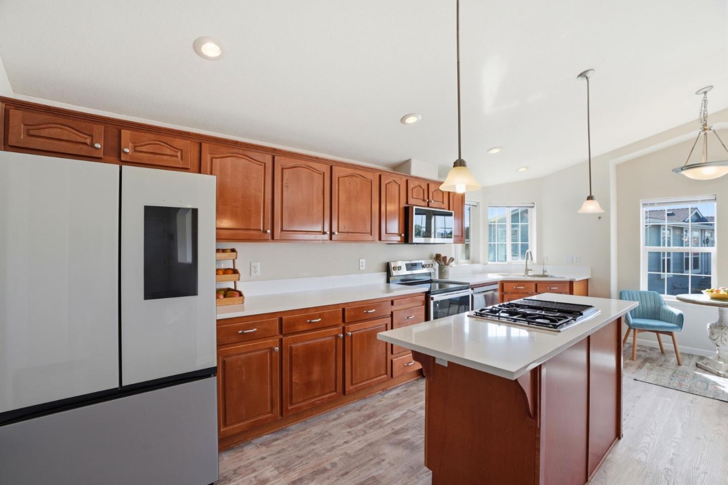 150 Kern Street Unit: 30