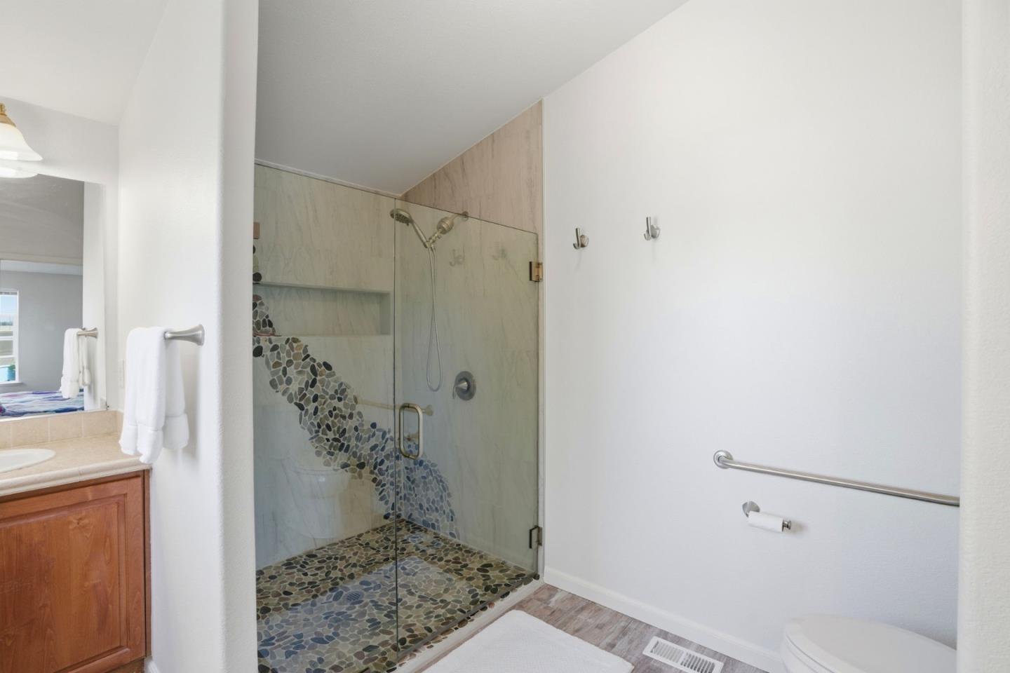 150 Kern Street Unit: 30