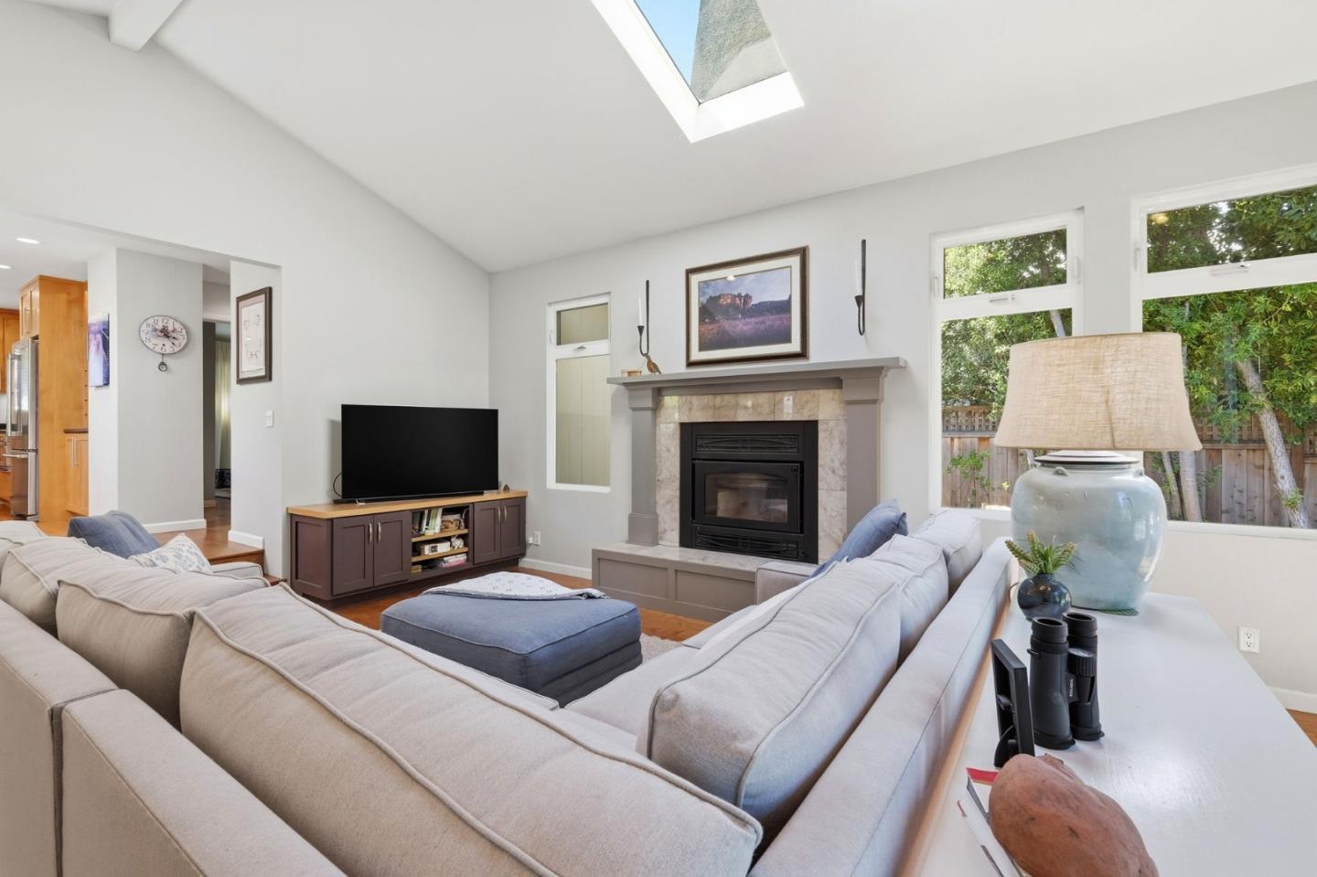 270 La Cuesta Drive