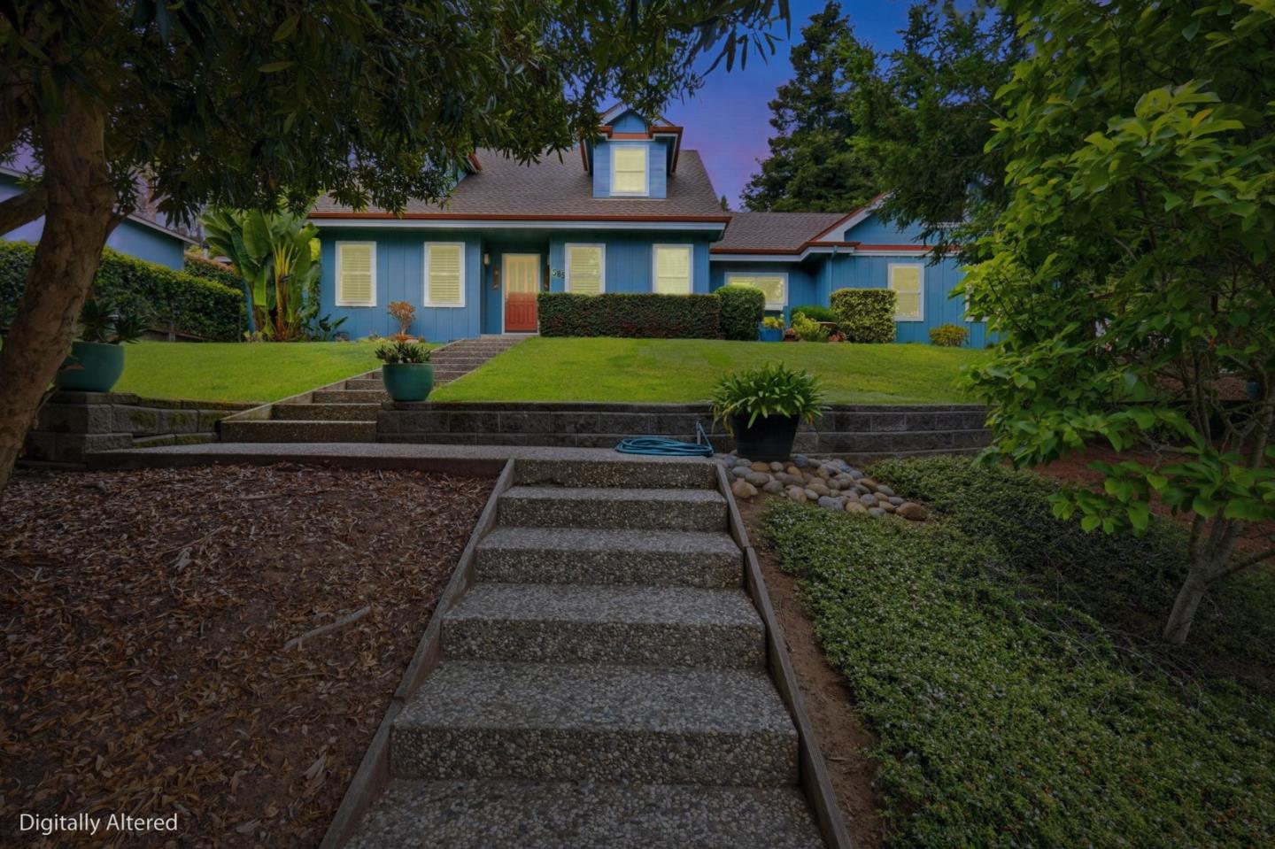585 Calle Del Sol