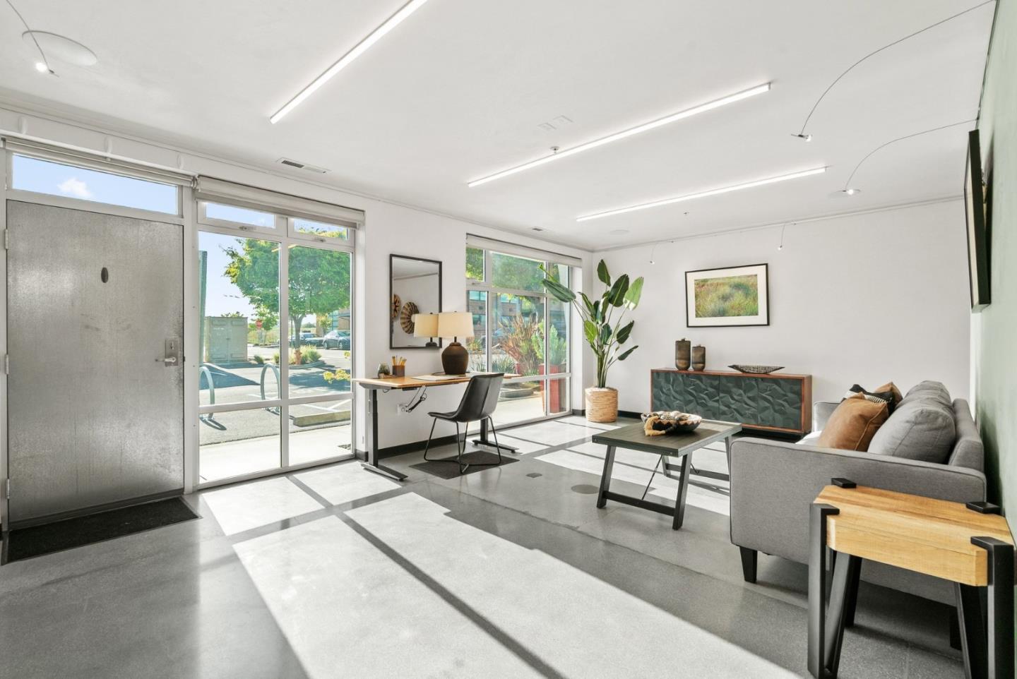 108 High Road