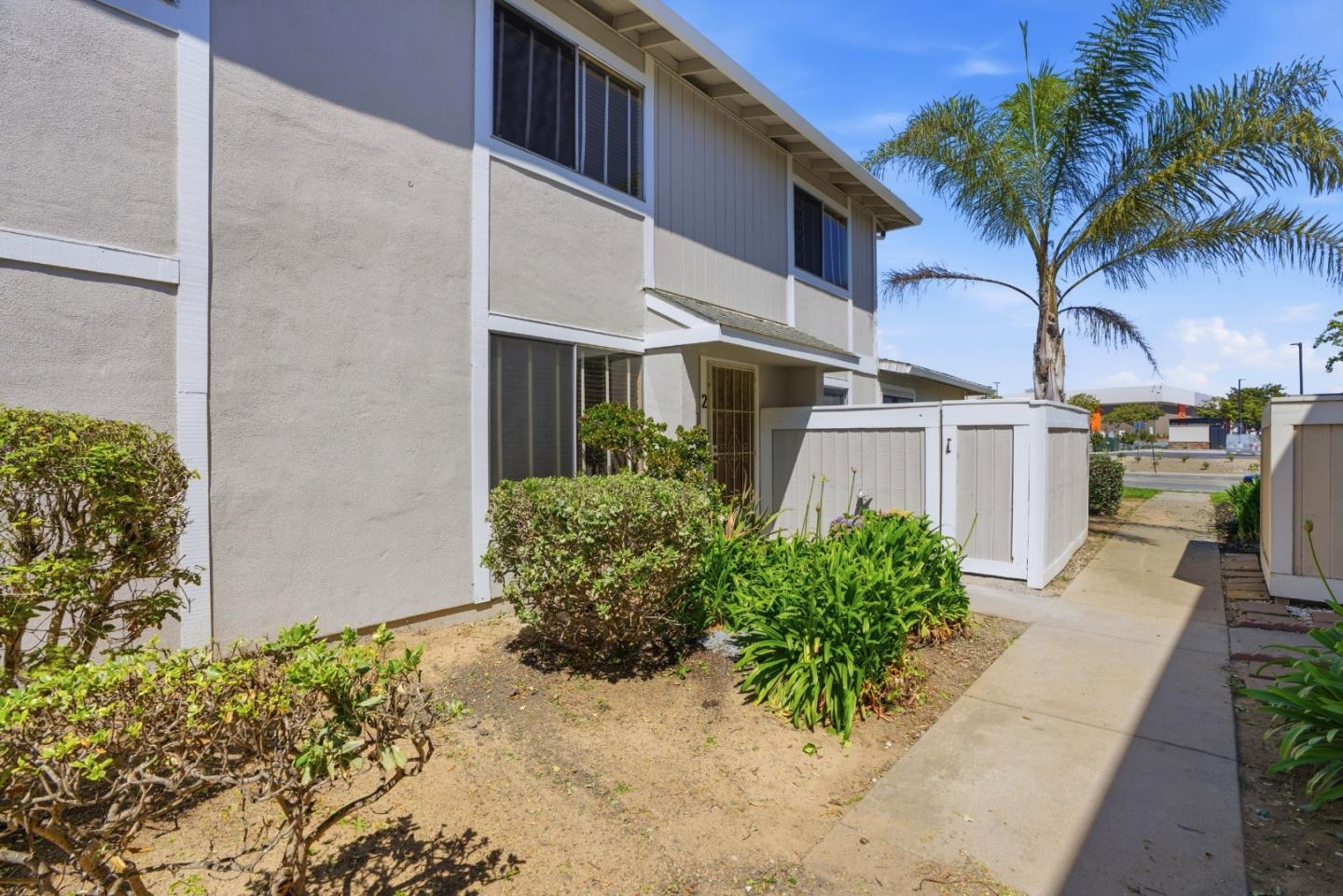1825 Cherokee Drive 2