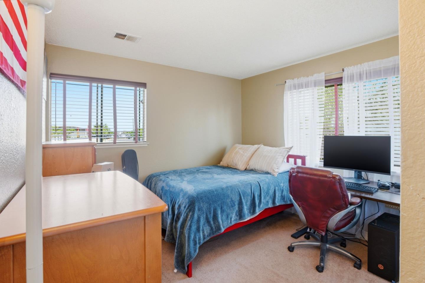 1825 Cherokee Drive 2