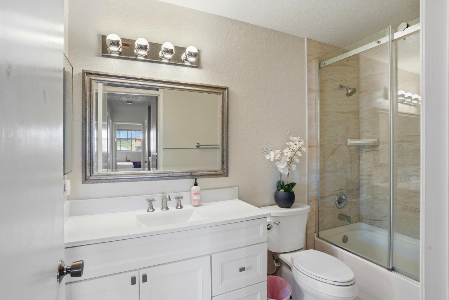 1825 Cherokee Drive 2
