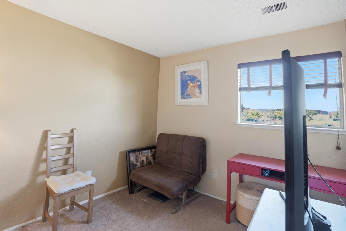 1825 Cherokee Drive 2