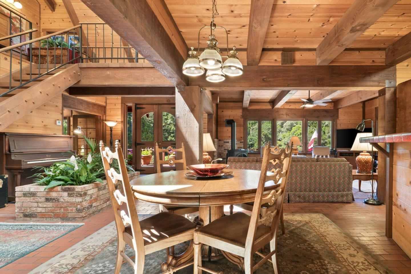 2800 Lockhart Gulch