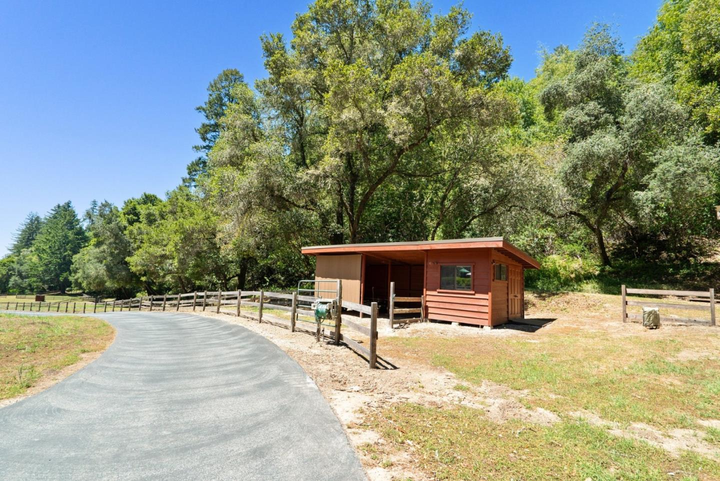 2800 Lockhart Gulch