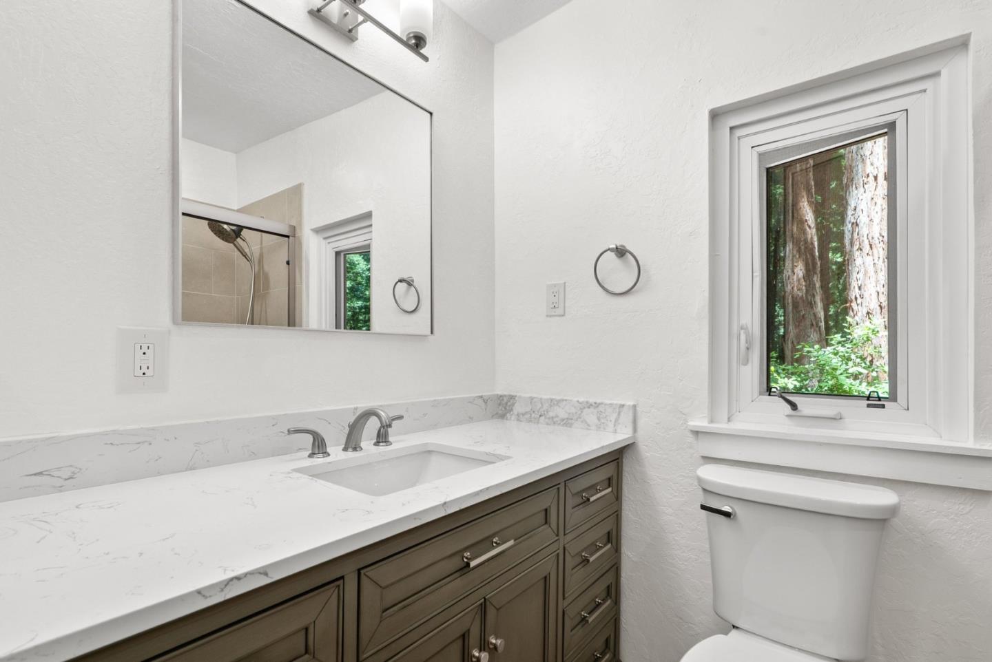 2800 Lockhart Gulch