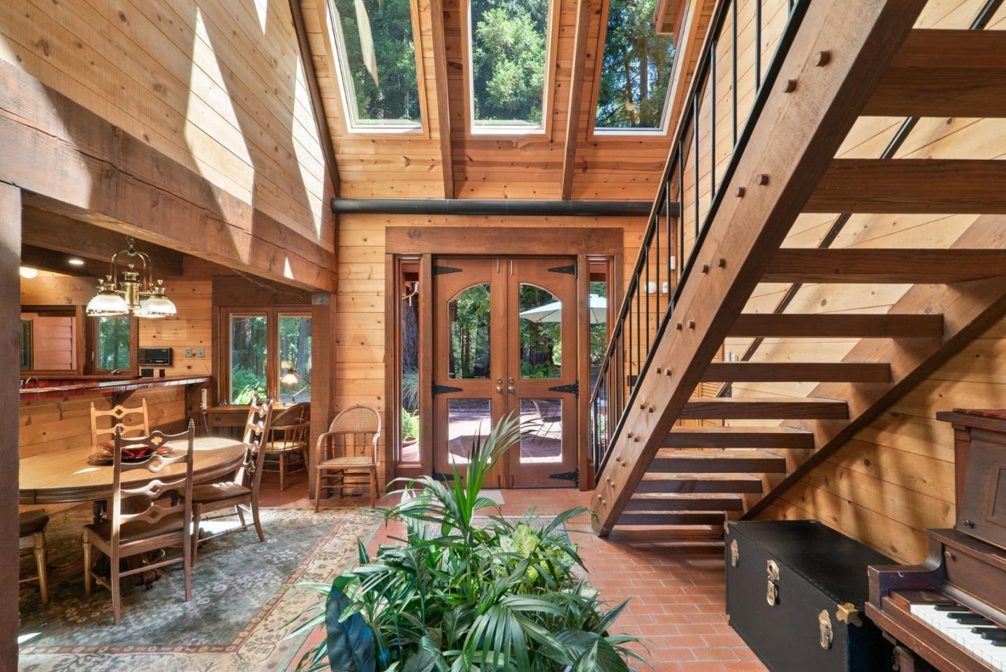2800 Lockhart Gulch
