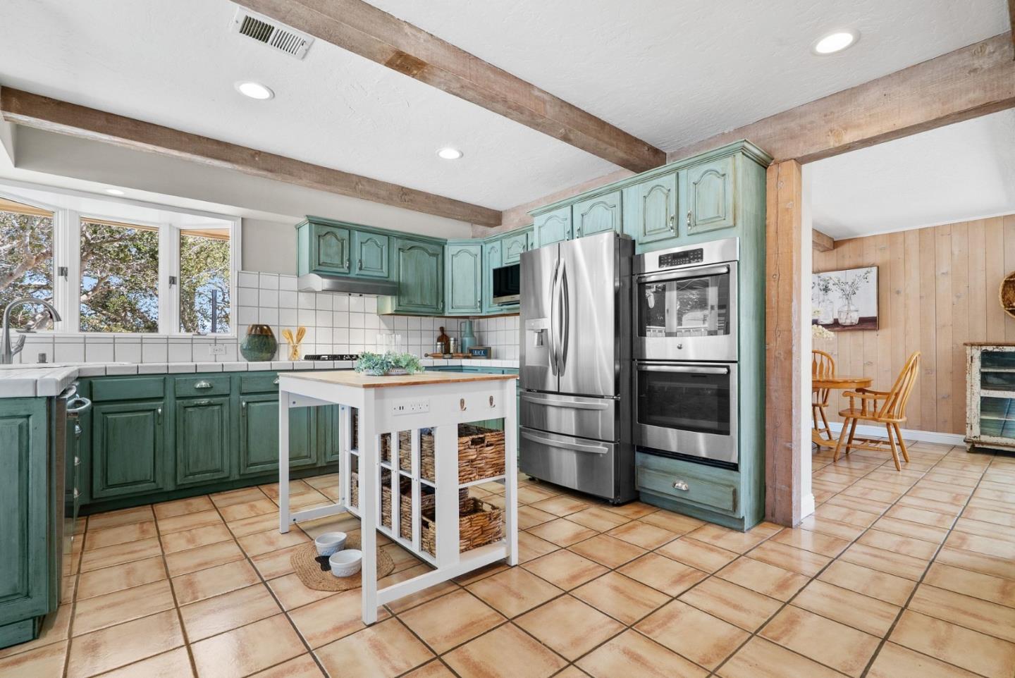 3225 Hillman Lane