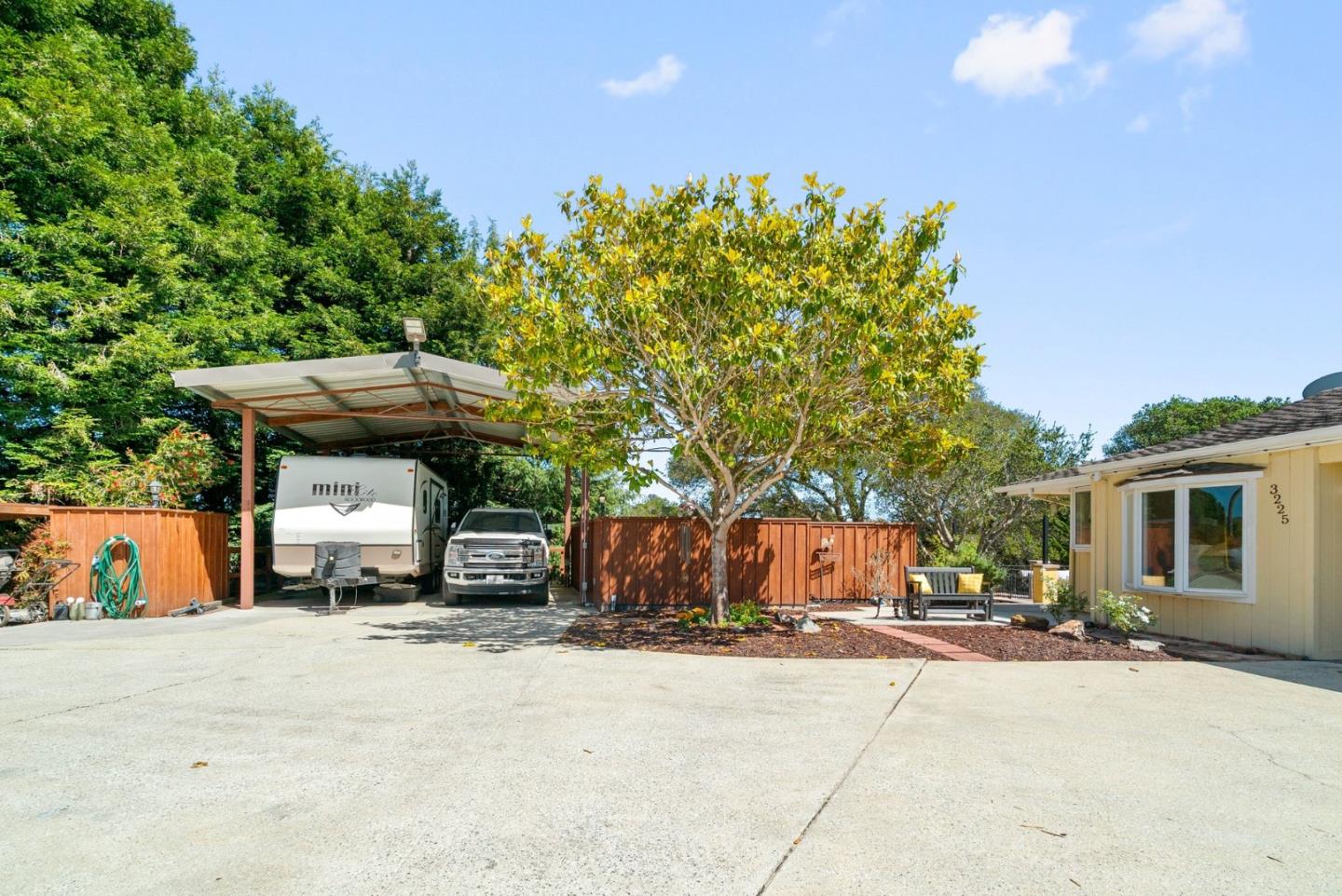3225 Hillman Lane