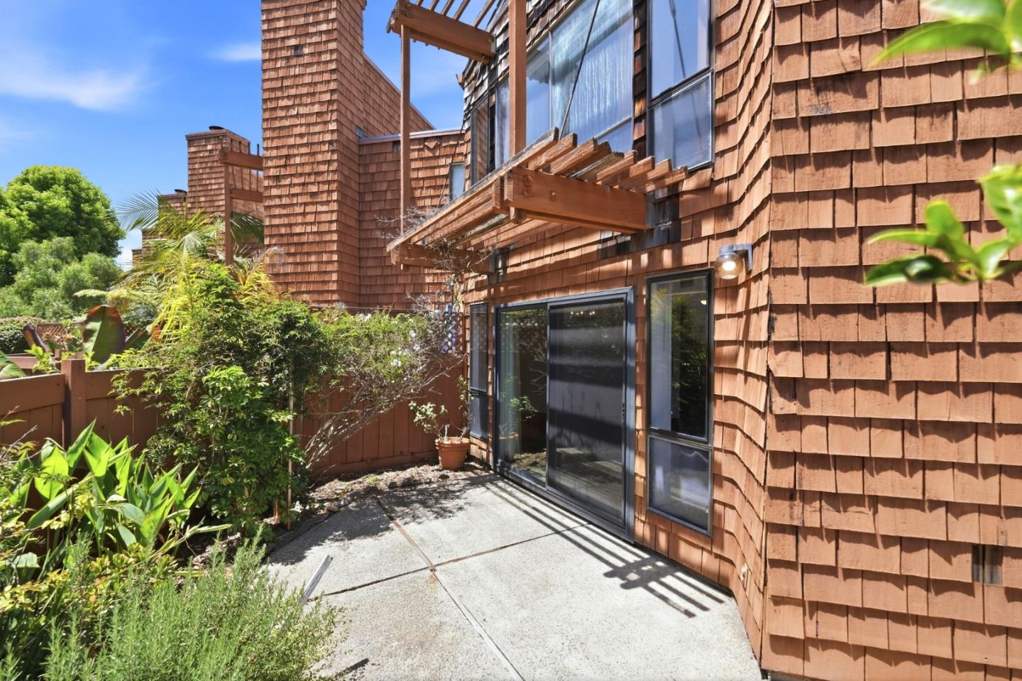 6331 Imperial Court