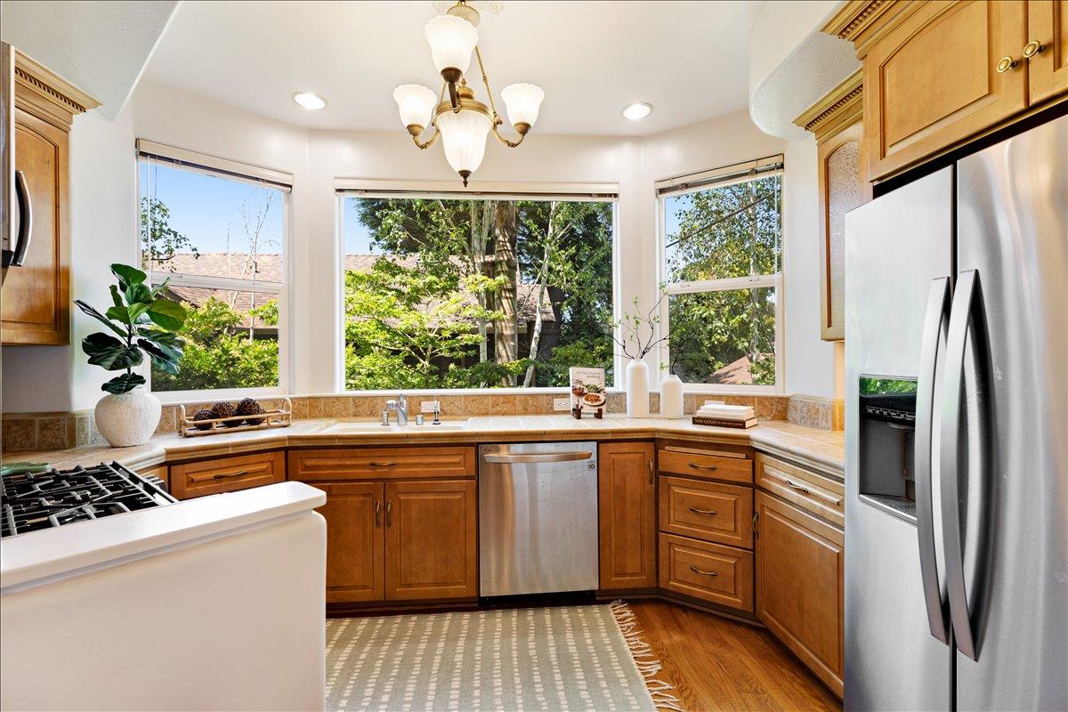233 Villa Mar Vista