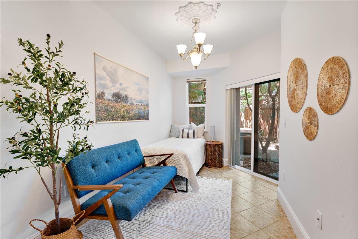 233 Villa Mar Vista