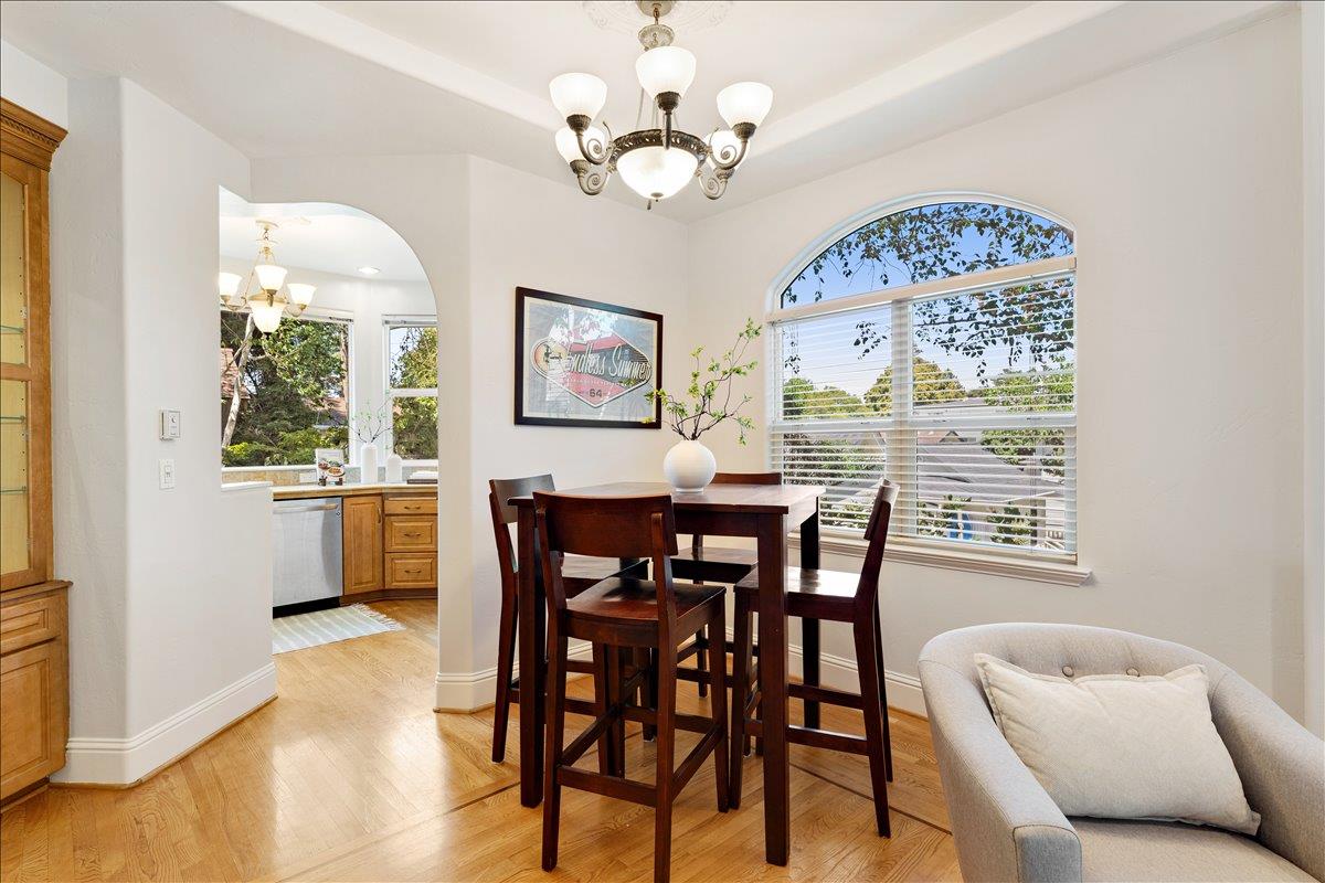 233 Villa Mar Vista
