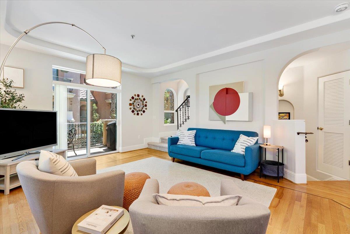 233 Villa Mar Vista