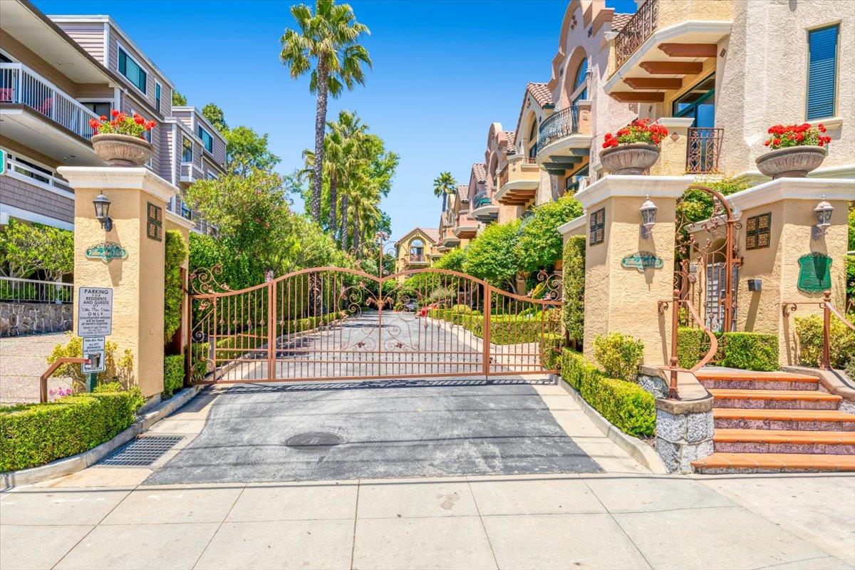233 Villa Mar Vista