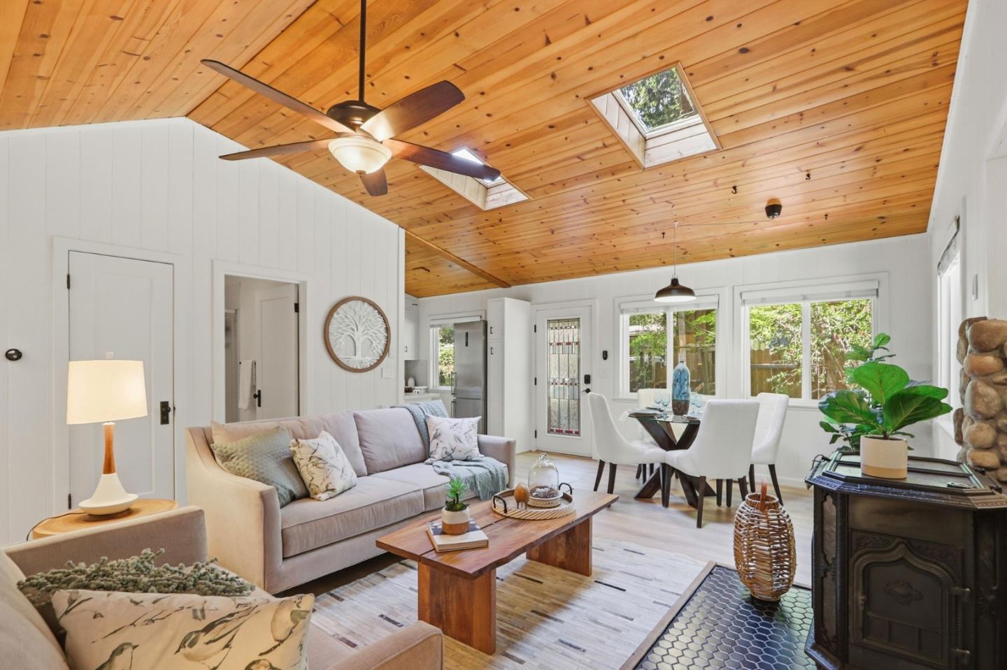 825 Creek Drive