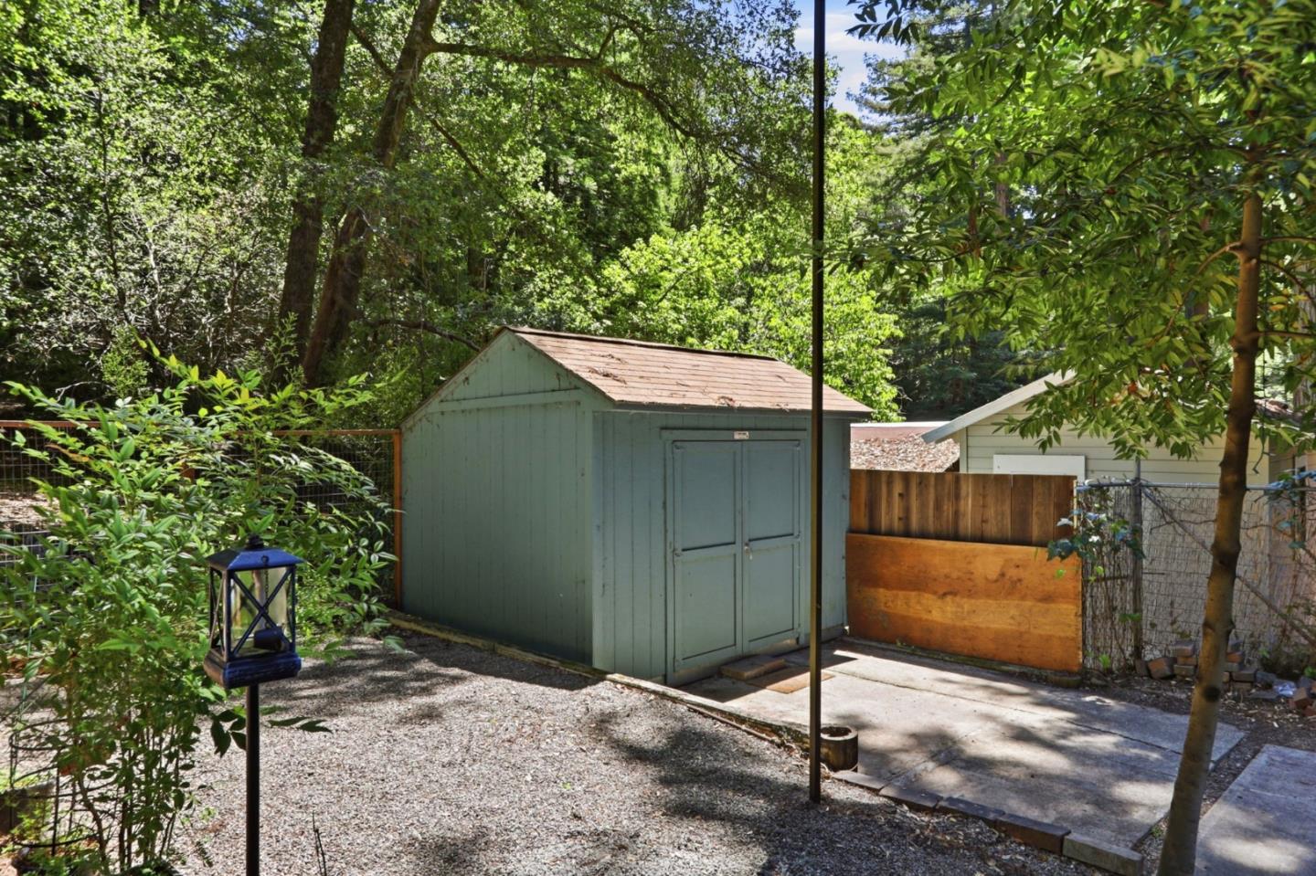 825 Creek Drive