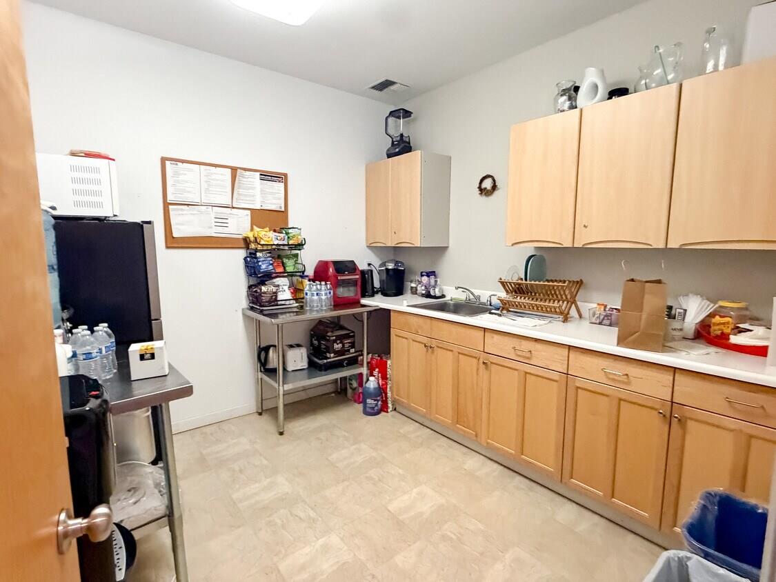 126 Fern ST