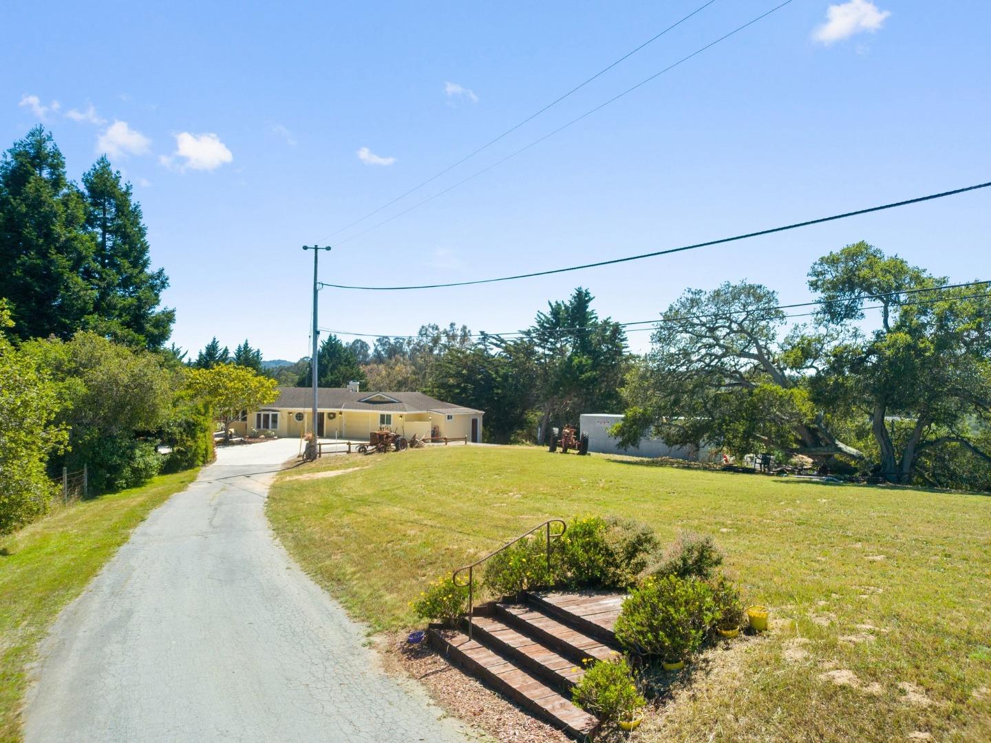 3225 Hillman Lane
