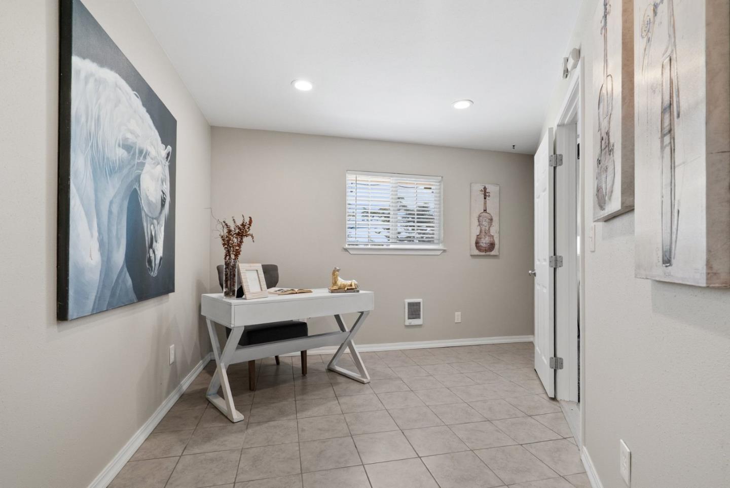 3225 Hillman Lane