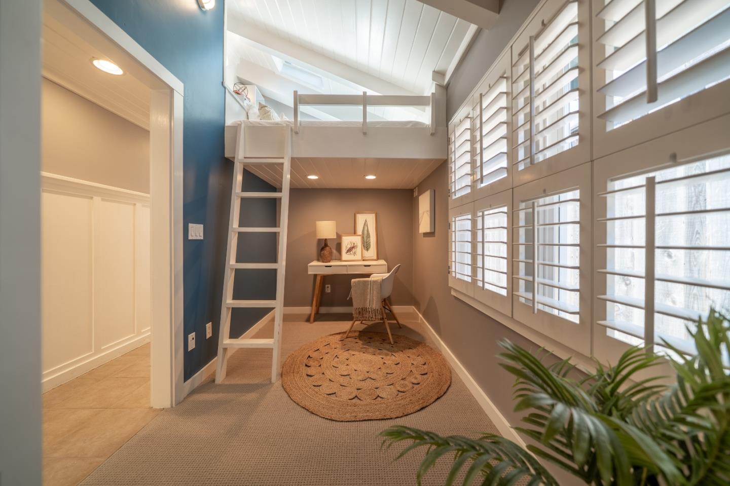 4120 Court Drive