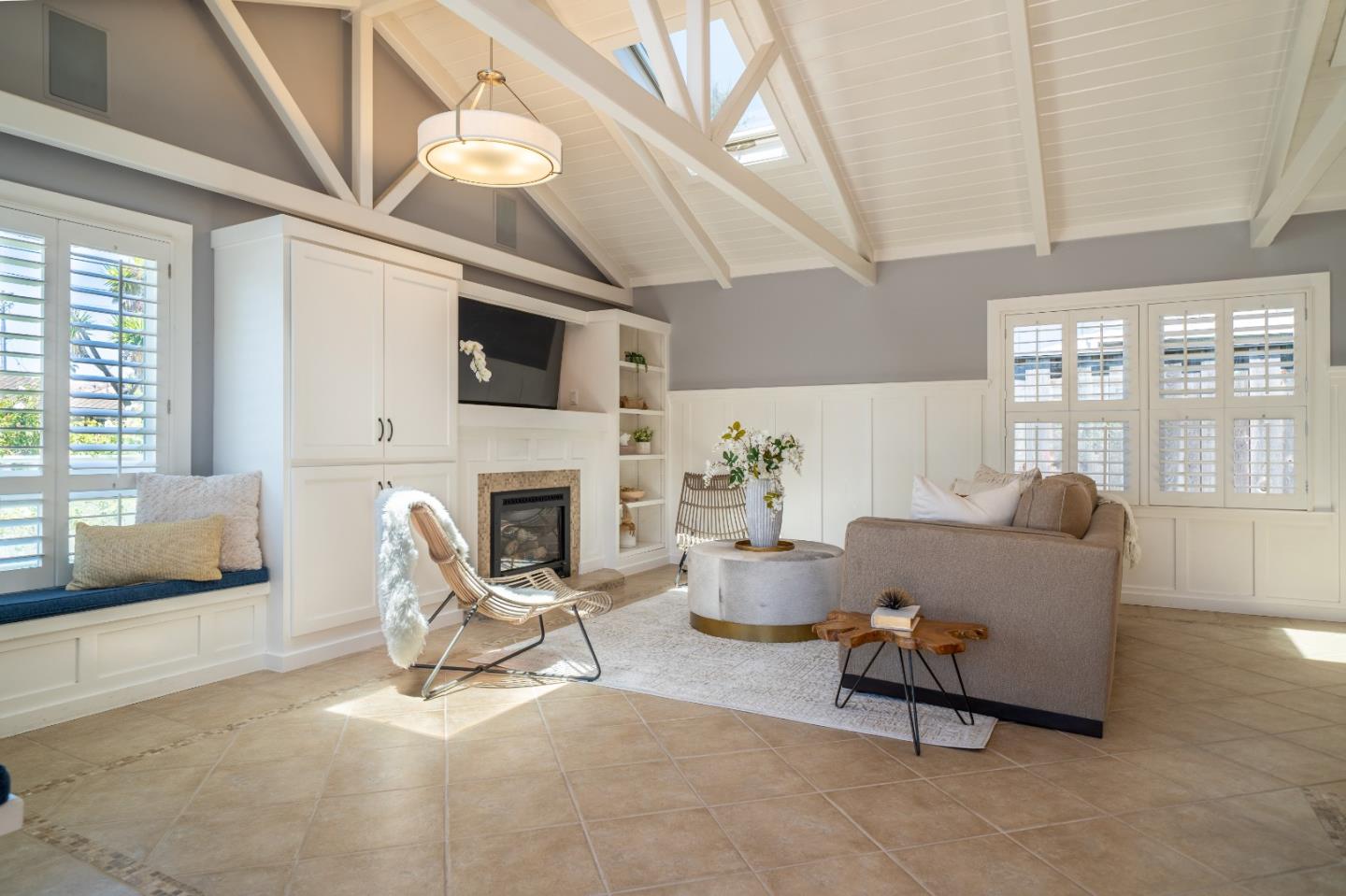 4120 Court Drive
