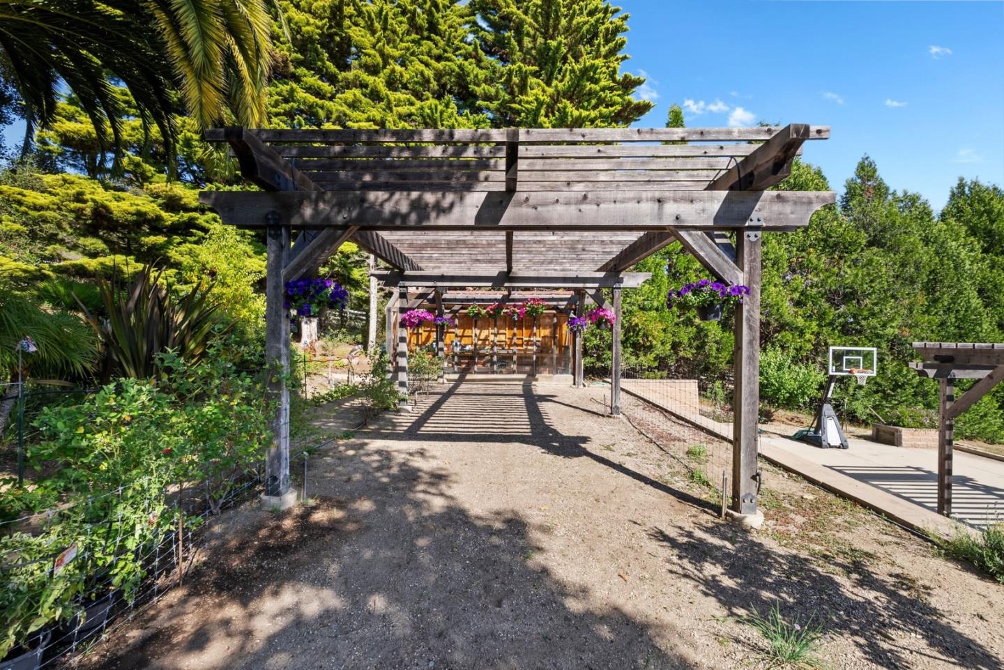 235 Vista Del Pajaro Road