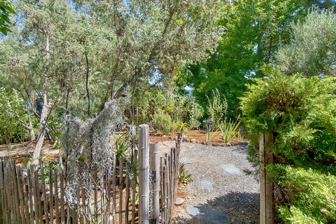 1430 Hidden Valley Road