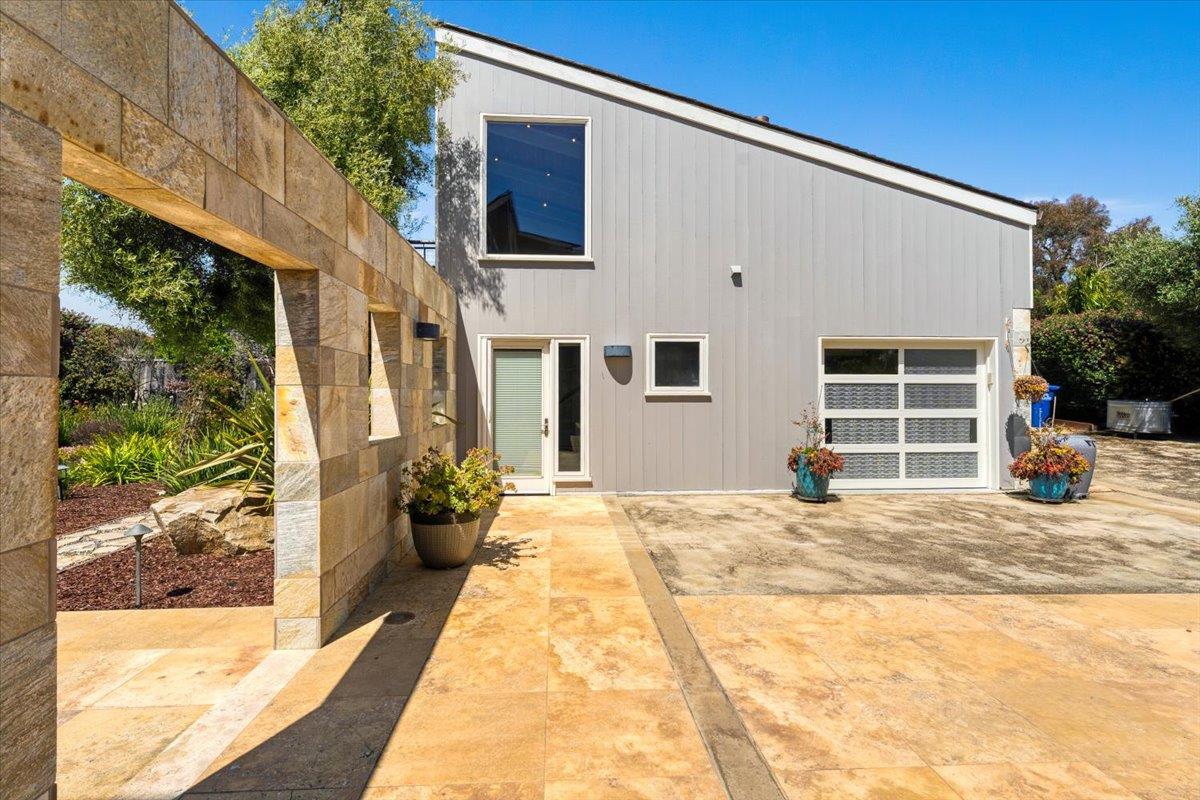 405 Heather Point Lane
