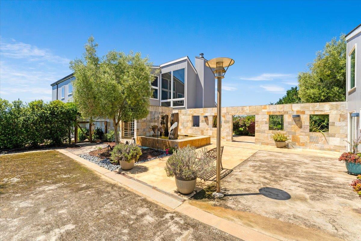 405 Heather Point Lane