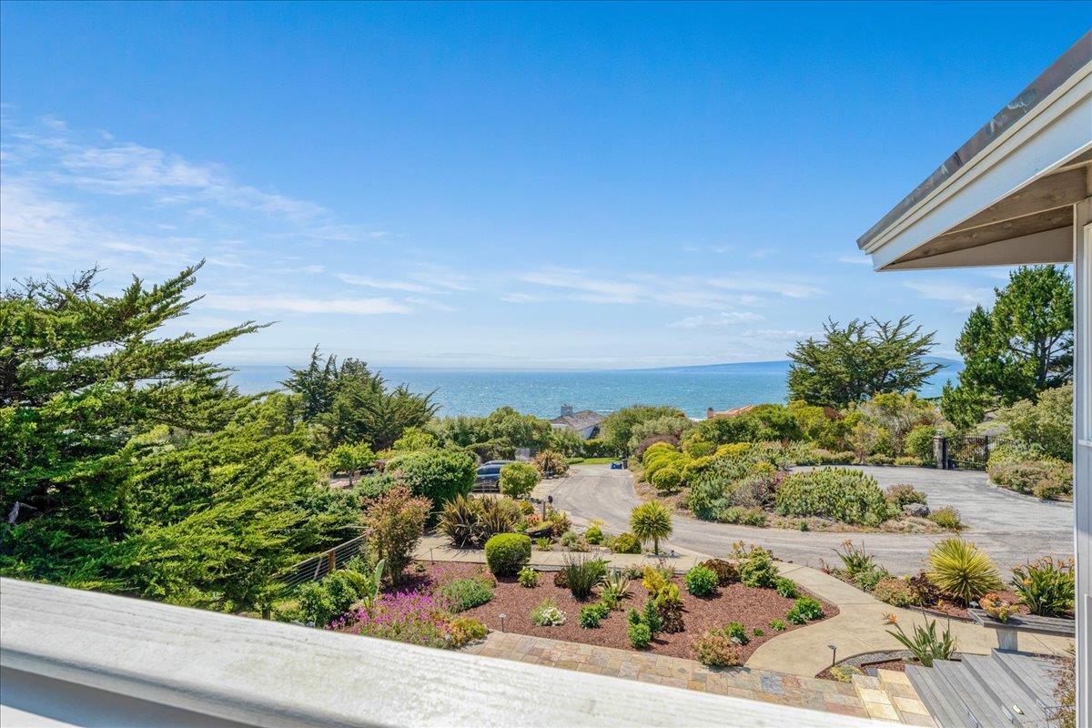 405 Heather Point Lane